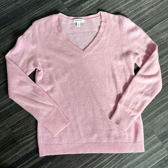 Nordstrom Sweaters - Nordstrom Cashmere Sweater
